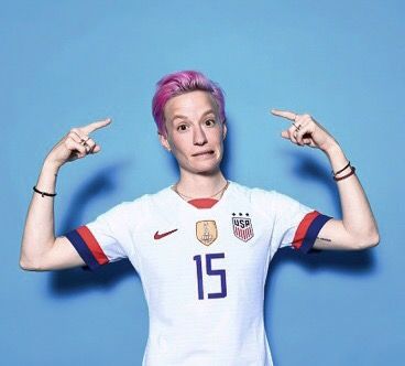 “Megan Rapinoe: A Trailblazer Inspiring Change and Championing Equality”